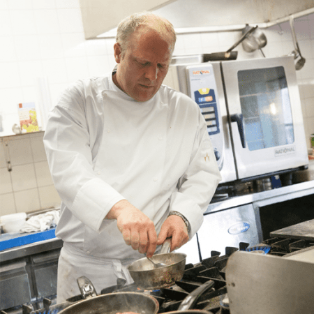 tobias haagsma steun toon hermans huis arnhem