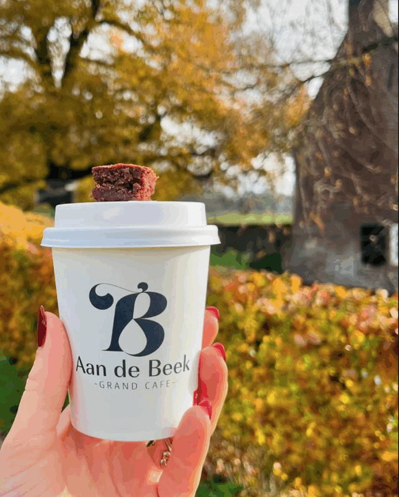 koffie to go van grand cafe